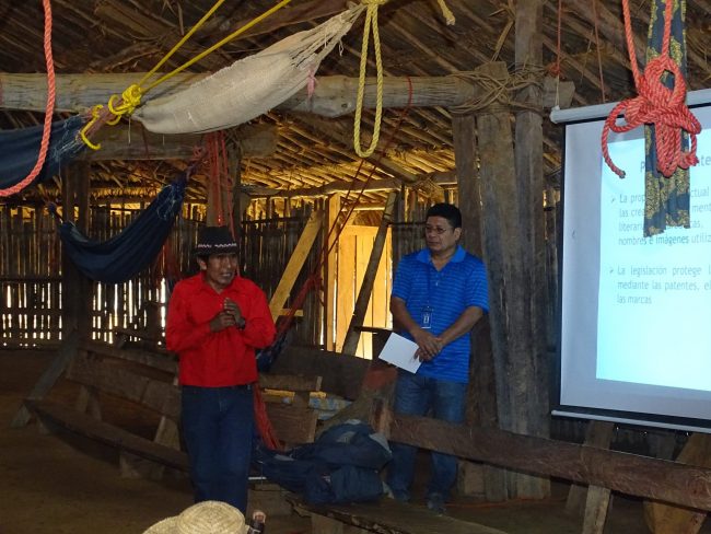 2022-04-12-MICI y autoridades gunas participan de conversatorio