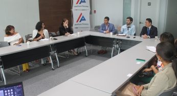 Exponen ventajas de programa para inversionistas calificados a agremiados de AmCham