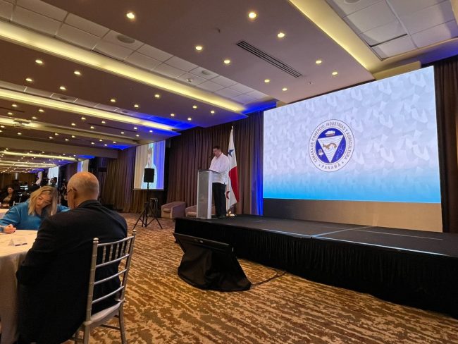 MICI en foro sobre inversiones cciap