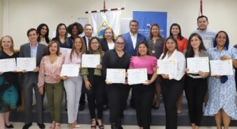 Nuevos profesionales en Gestión de Comercio Exterior 2023