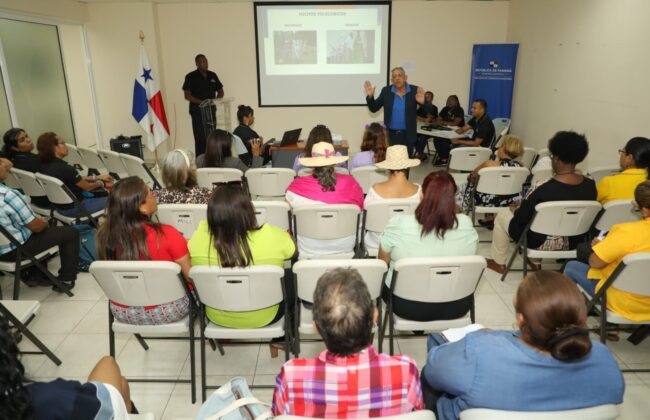 Folclor capacitación