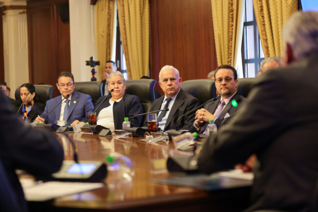 JM Gabinete ok 1 jpg