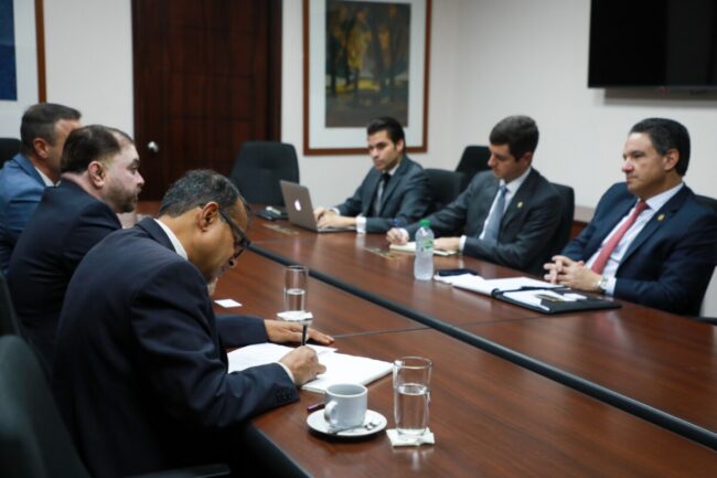 reunión Cámara Indo