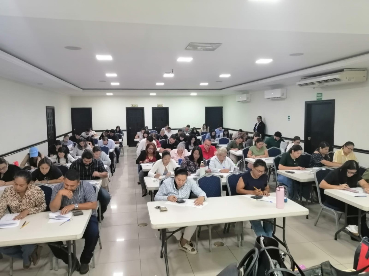 Chiriquí acogió jornada de evaluación para futuros corredores de bienes raíces